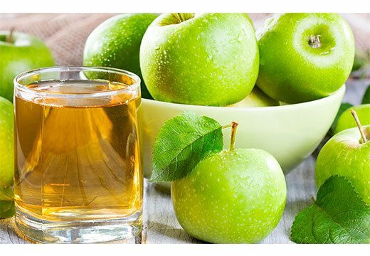 Сок из зеленого яблока